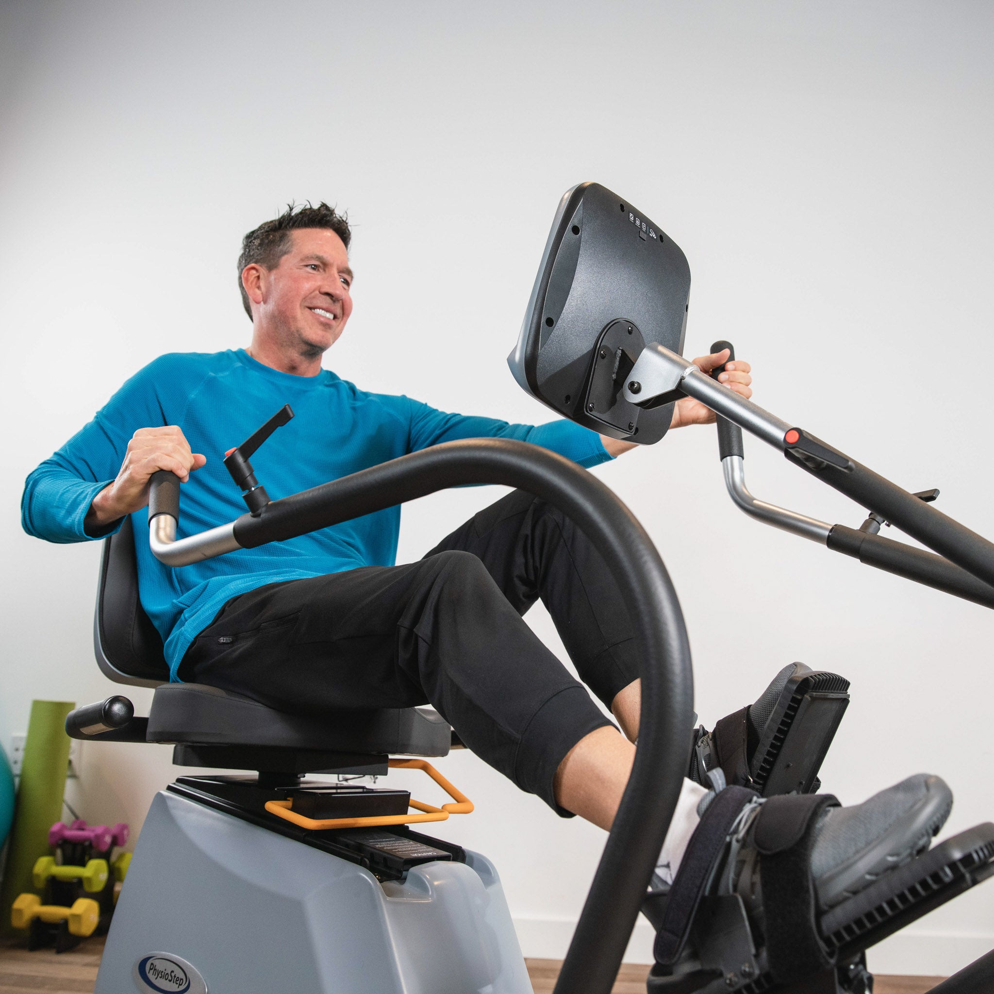 PhysioStep LXT-700 Recumbent Cross Trainer with Swivel Seat